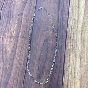 MACY’S SILVER CHAIN NECKLACE PZ70
